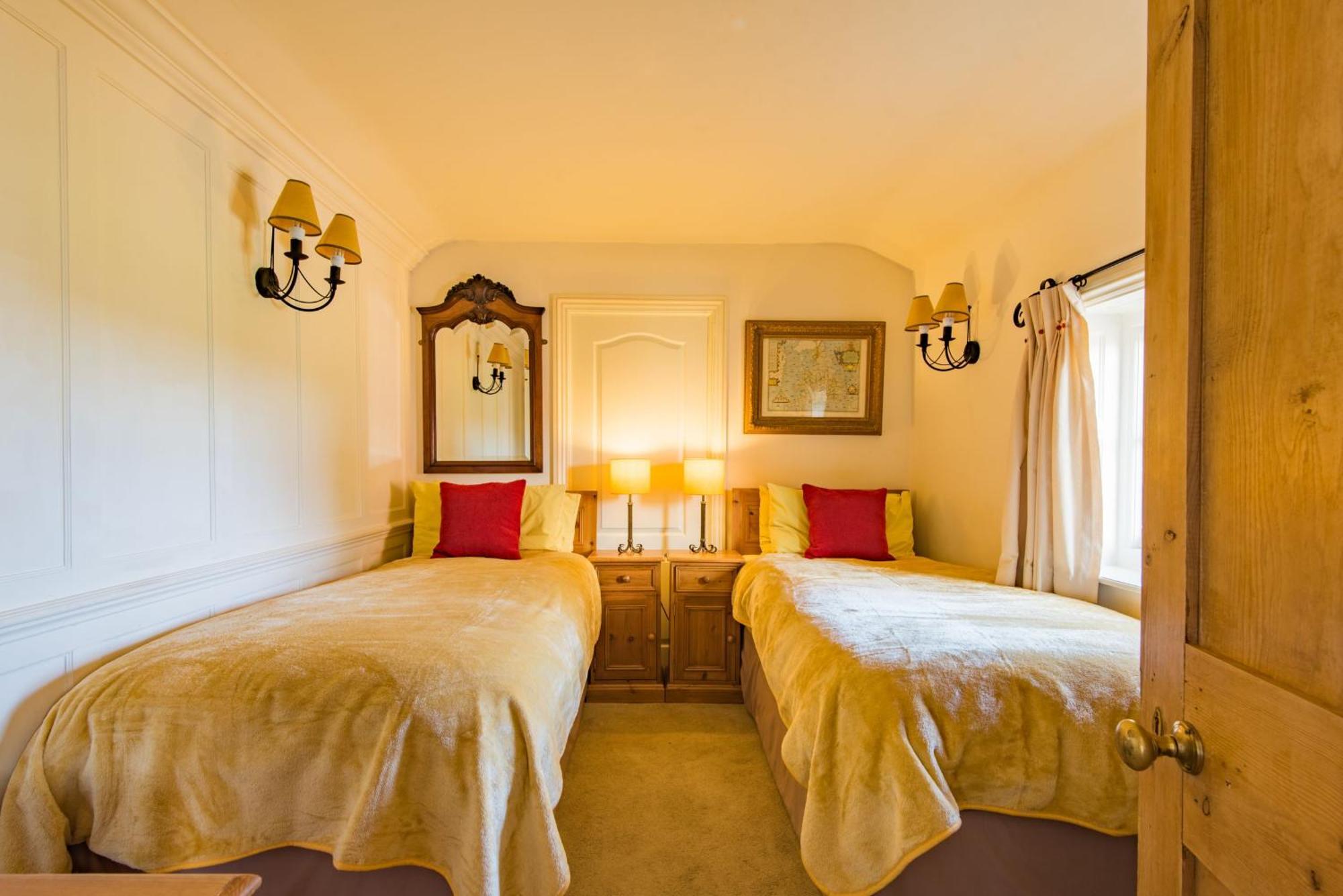 The Oast By Bloom Stays Newenden ภายนอก รูปภาพ